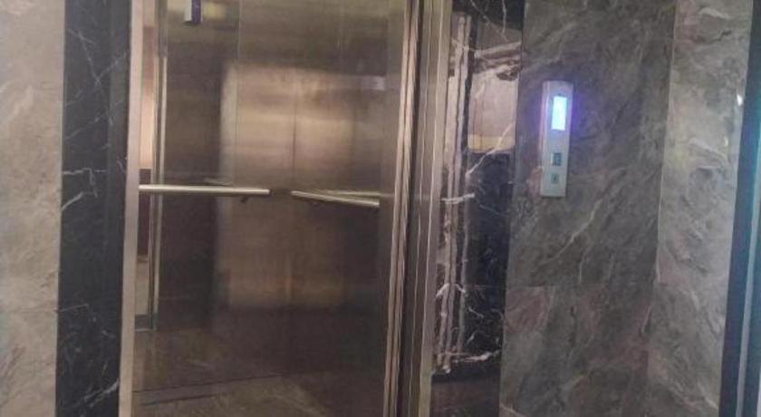 Paris Day Hotel Pamanukan Hilir Dış mekan fotoğraf
